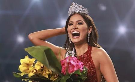 Andrea Meza: 'Tôi thất nghiệp trước khi thi hoa hậu'