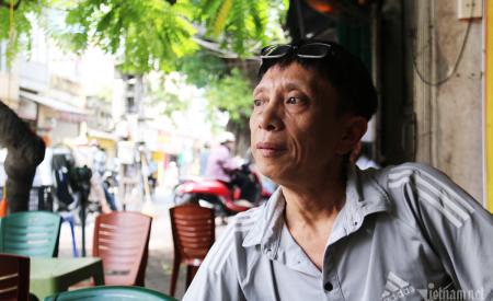 Cốc uống bia huyền thoại của người Hà Nội, khách Tây mê mẩn mua về nước